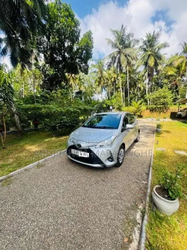 Toyota Vitz Edition 1 2017 Car (Used)