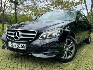 Mercedes-Benz E200 Avantgarde 2013 Car (Used)