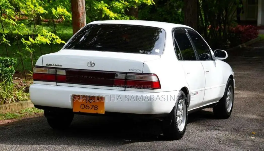 Toyota Corolla AE100 SE Limited 1994 Car (Used)