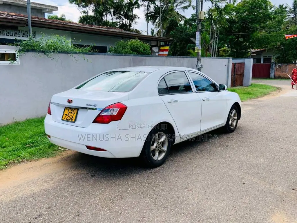 Micro MGrand 2015 Car (Used)