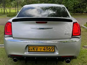 Chrysler 300C 2012 Car (Used)