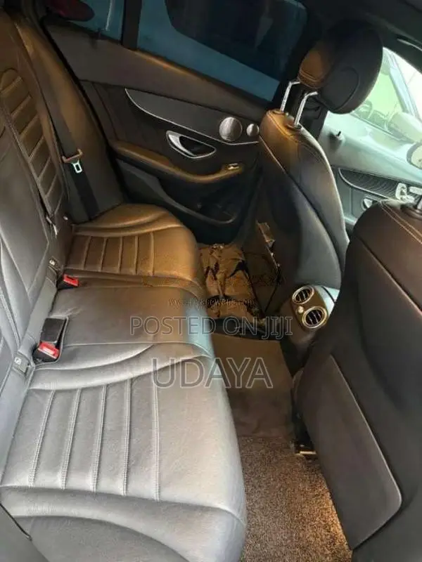 Mercedes-Benz C200 2019 Car (Used)