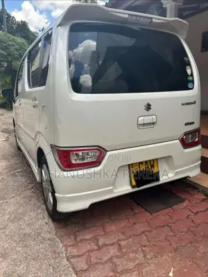 Suzuki Wagon R Fz 2017 Car (Used)