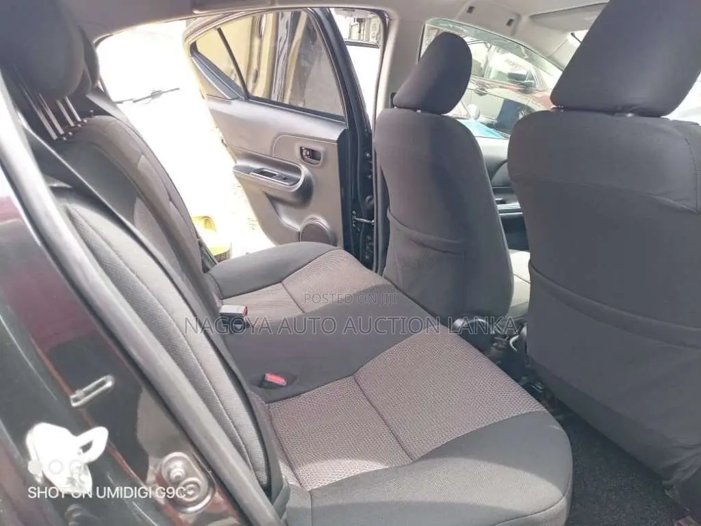 Toyota AQUA S Grade 2014 Car (Used)