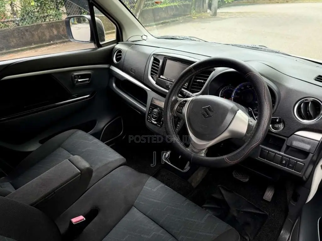 Suzuki Wagon R Stingray 2015 Car (Used)