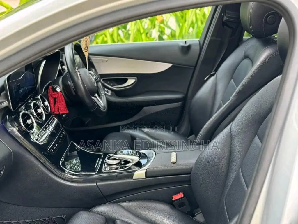 Mercedes-Benz C200 Premium Plus 2019 Car (Used)