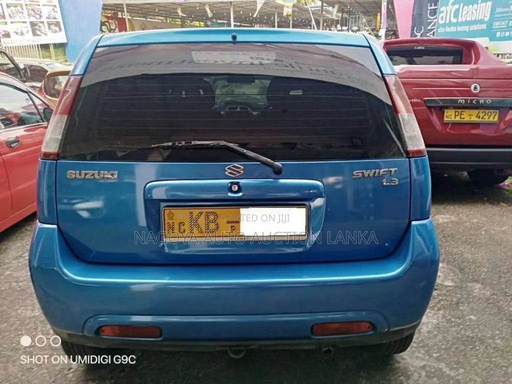 Suzuki SWIFT 2002 Car (Used)