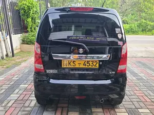 Suzuki Wagon R 2011 Car (Used)