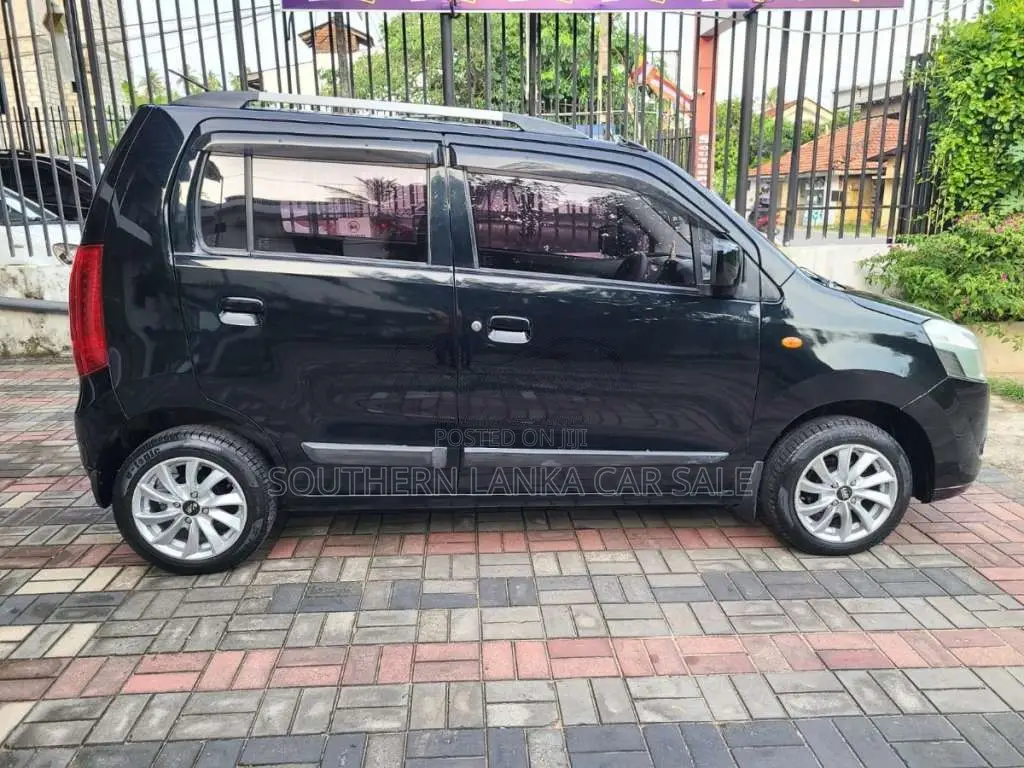 Suzuki Wagon R 2011 Car (Used)