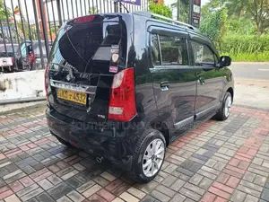 Suzuki Wagon R 2011 Car (Used)