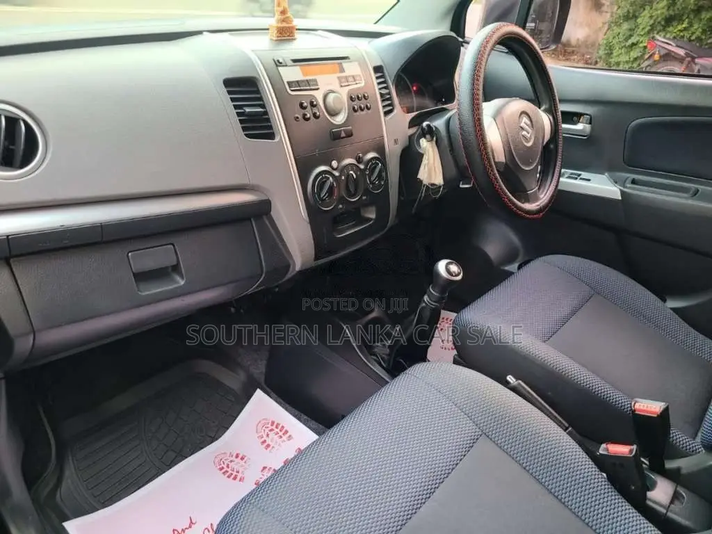 Suzuki Wagon R 2011 Car (Used)