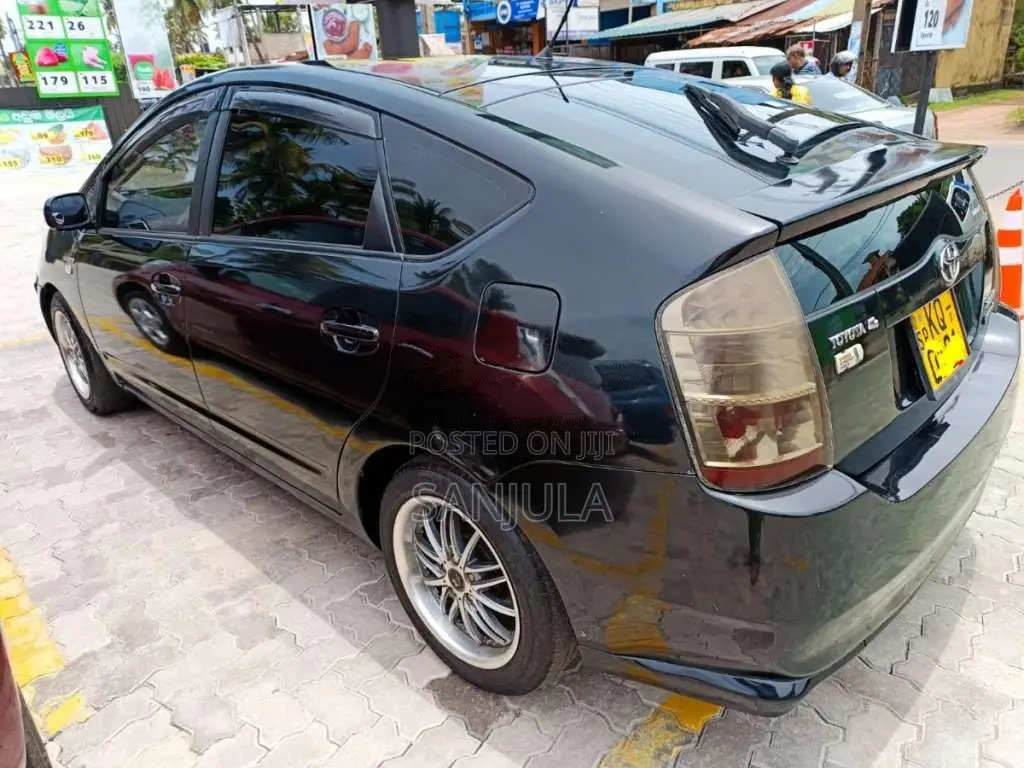 Toyota Prius 20 2007 Car (Used)