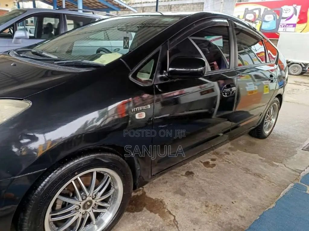 Toyota Prius 20 2007 Car (Used)