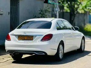 Mercedes-Benz C180 2015 Car (Used)