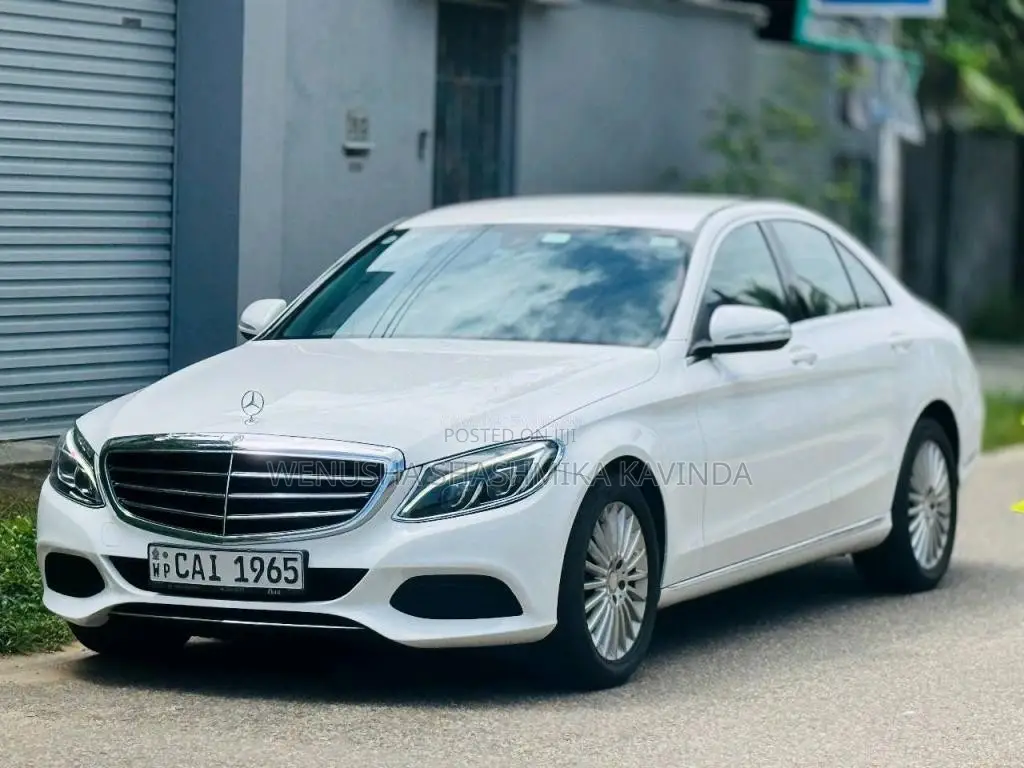 Mercedes-Benz C180 2015 Car (Used)
