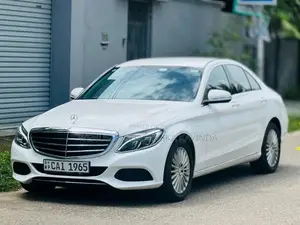 Mercedes-Benz C180 2015 Car (Used)