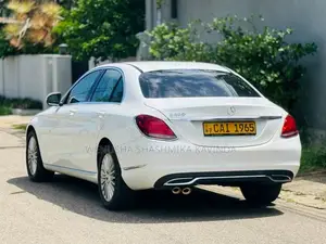 Mercedes-Benz C180 2015 Car (Used)