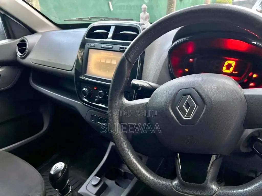 Renault Kwid 2016 Car (Used)