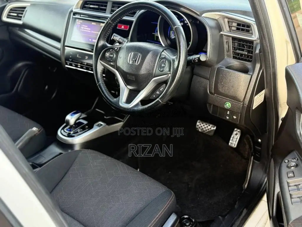 Honda Fit GP5 S Grade 2015 Car (Used)