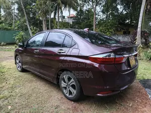 Honda Grace EX 2014 Car (Used)
