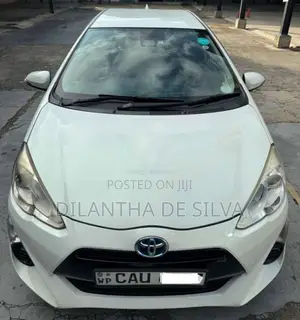 Toyota Aqua 2016 Car (Used)