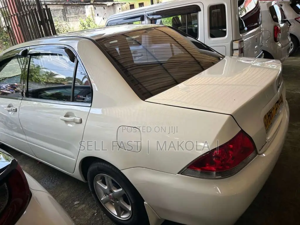Mitsubishi Lancer CS1 2003 Car (Used)