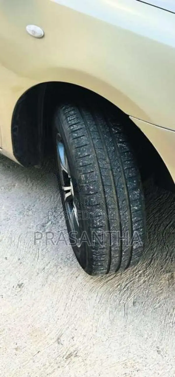 Toyota Axio G Grade 2008 Car (Used)