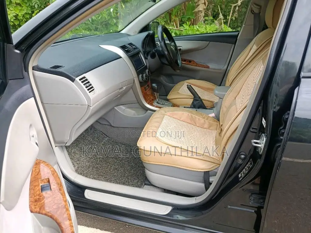 Toyota Axio 2010 Car (Used)