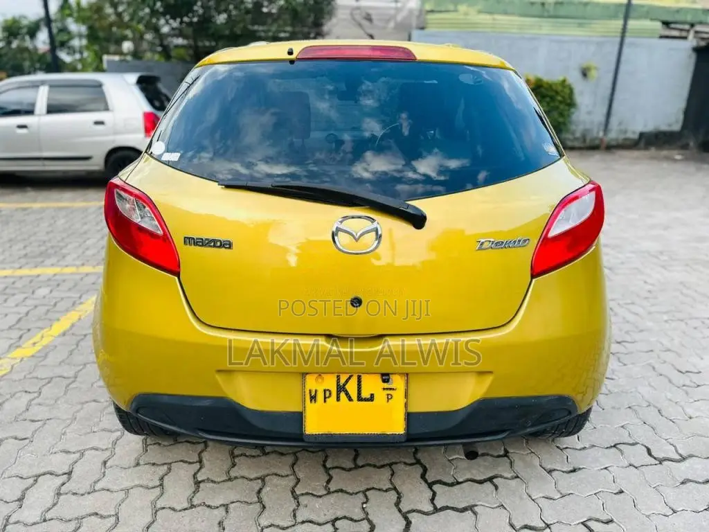 Mazda Demio 2007 Car (Used)