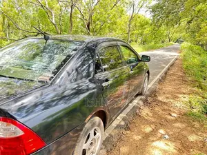 Toyota Corolla 121 G 2005 Car (Used)