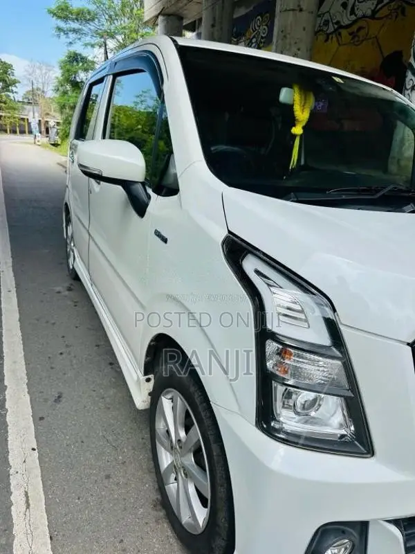 Suzuki Wagon R Stingray 2018 Car (Used)