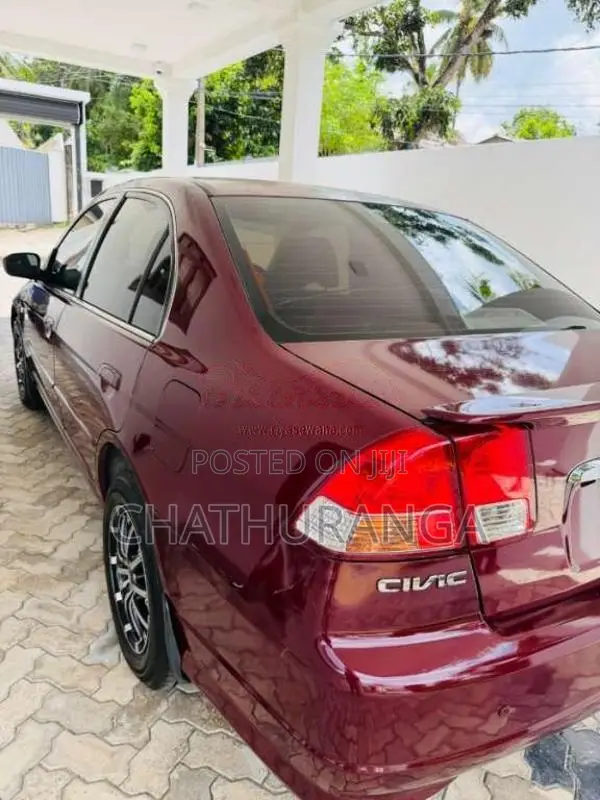 Honda Civic 2004 Car (Used)