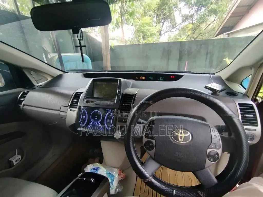 Toyota Prius 2007 Car (Used)