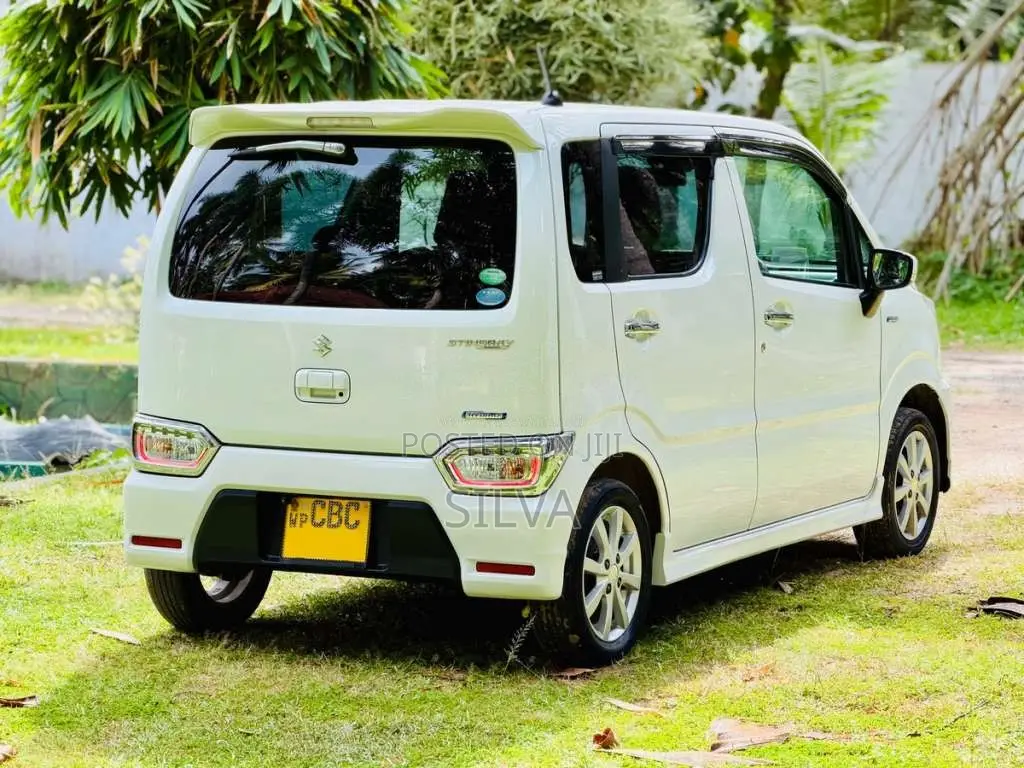 Suzuki Wagon R Stingray 2018 Car (Used)