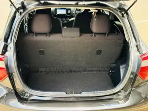 Toyota Vitz Safety 2017 Car (Used)