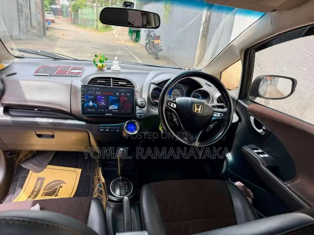Honda Fit Shuttle GP2 2014 Car (Used)
