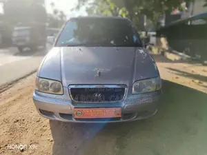 Hyundai Trajet 2000 Car (Used)