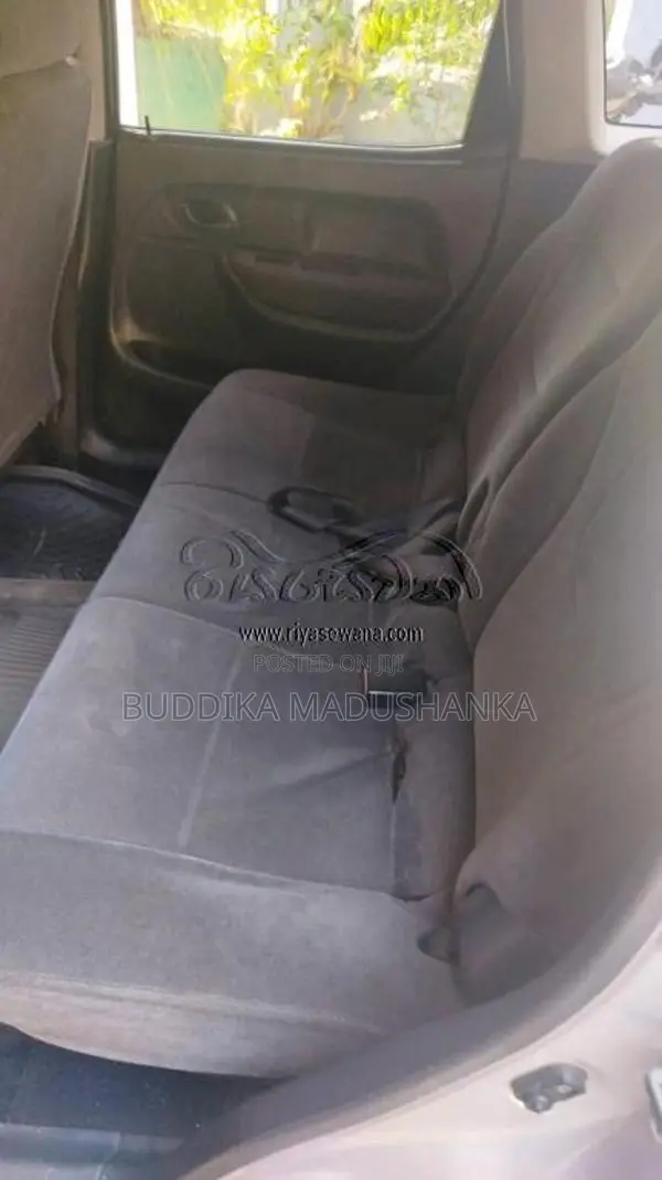Suzuki Swift 2005 Car (Used)