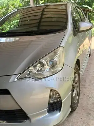 Toyota Aqua G Grade 2014 Car (Used)