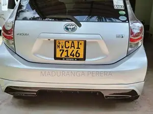 Toyota Aqua G Grade 2014 Car (Used)