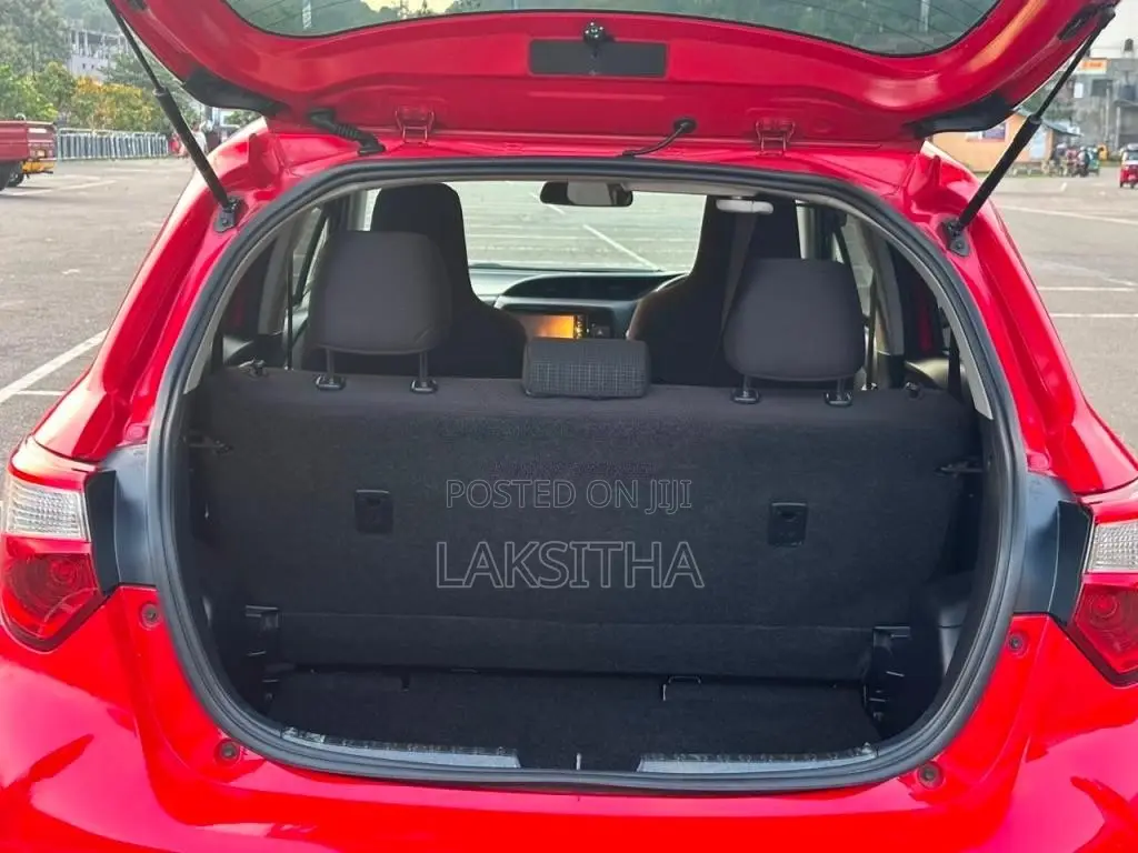 Toyota Vitz 2020 Car (Used)