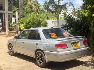 Toyota Carina 2000 Car (Used)