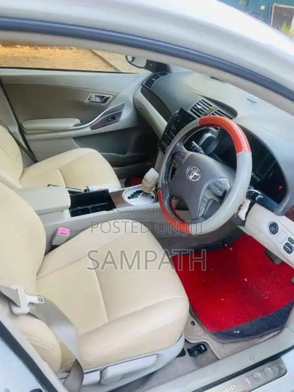 Toyota Premio 2012 Car (Used)