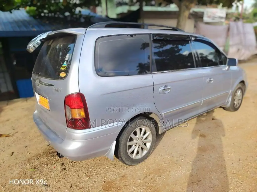 Hyundai Trajet 2000 Car (Used)