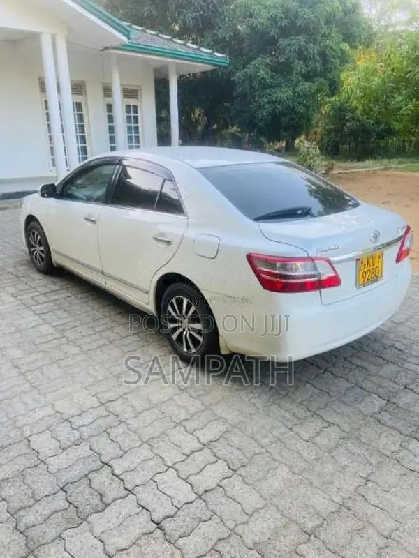 Toyota Premio 2012 Car (Used)