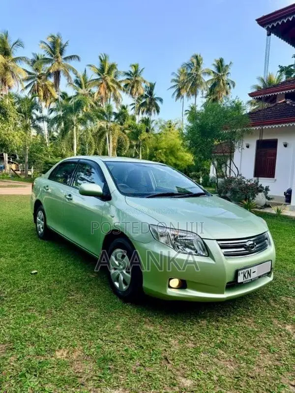 Toyota Corolla Axio 2007 Car (Used)