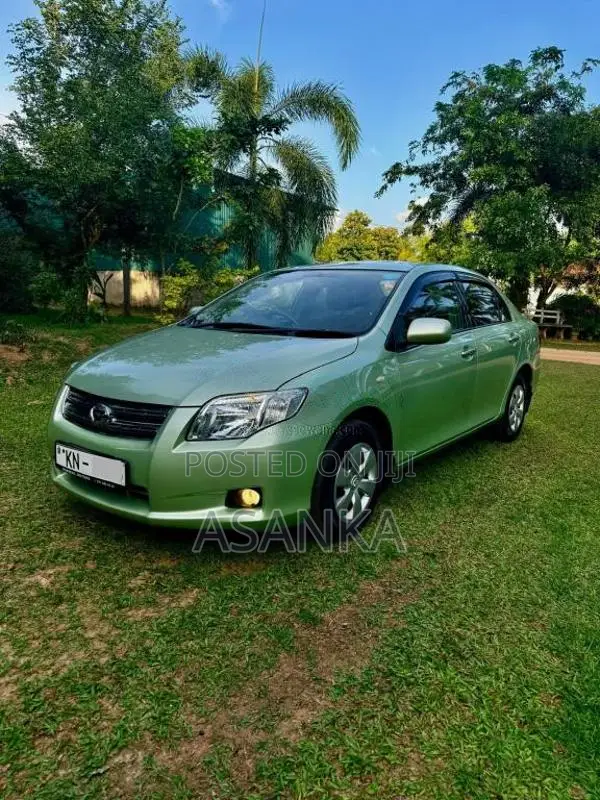 Toyota Corolla Axio 2007 Car (Used)
