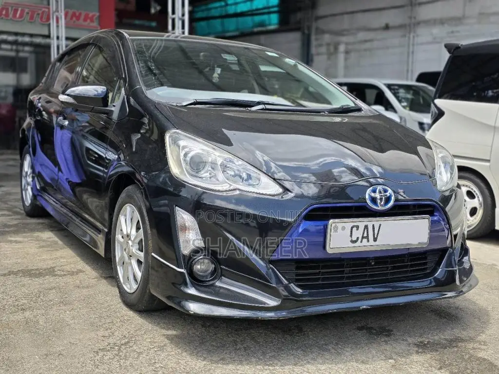 Toyota Aqua X Urban 2017 Car (Used)
