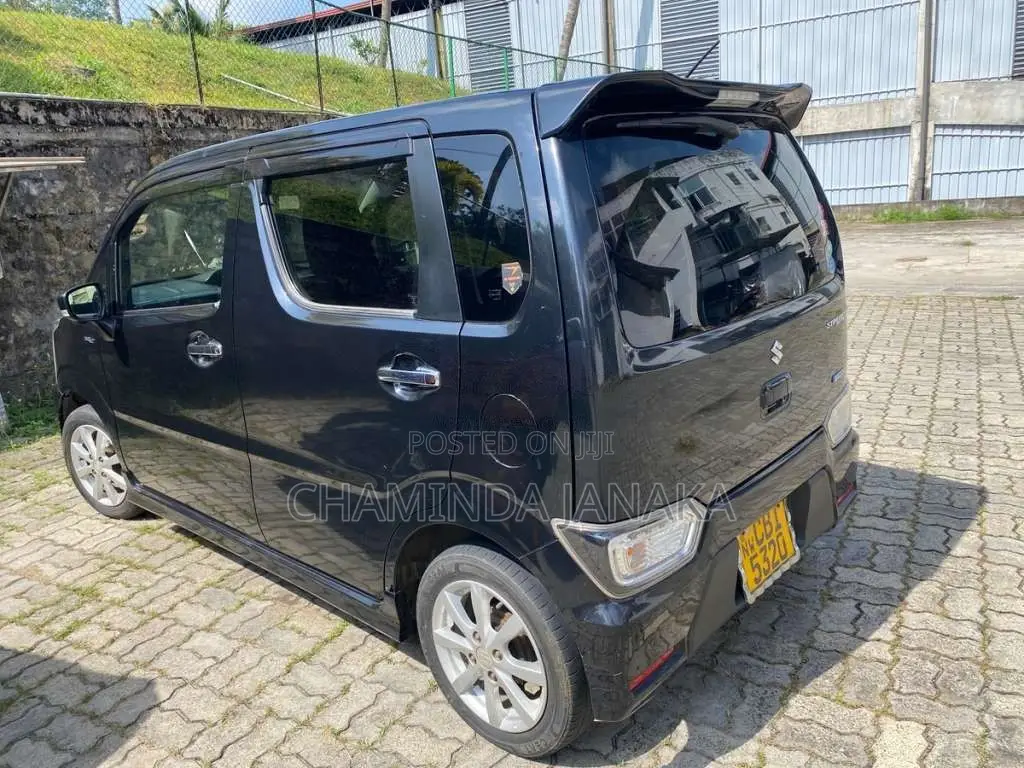 Suzuki Wagon R Stingray 2017 Car (Used)