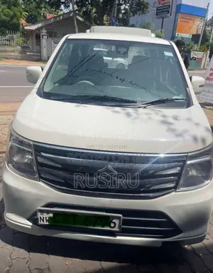 Suzuki Wagon R FZ 2015 Car (Used)
